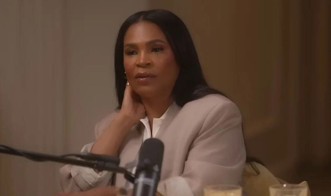 Nia Long dice que se alejó de Prince porque no sabía quién era él