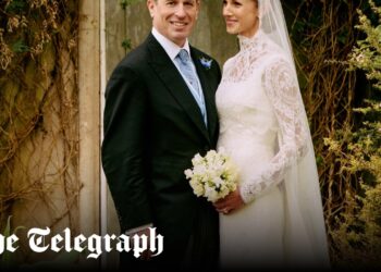 Peter y Harriet Phillips publican retratos oficiales de su boda