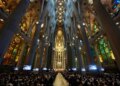 Polémica por la expulsión de 600 cantantes de la Sagrada Familia porque algunos llevaban esteladas: "¡Qué vergüenza!"