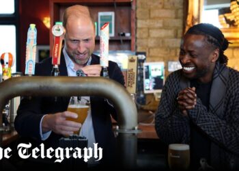 Príncipe de Gales: debemos proteger los pubs británicos