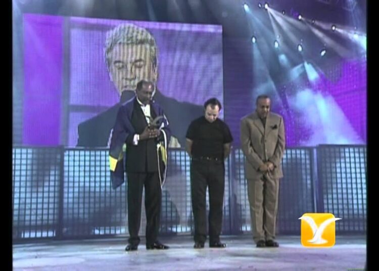 Quién fue Peabo Bryson: Ganador de dos grammy por sus interpretaciones en Disney