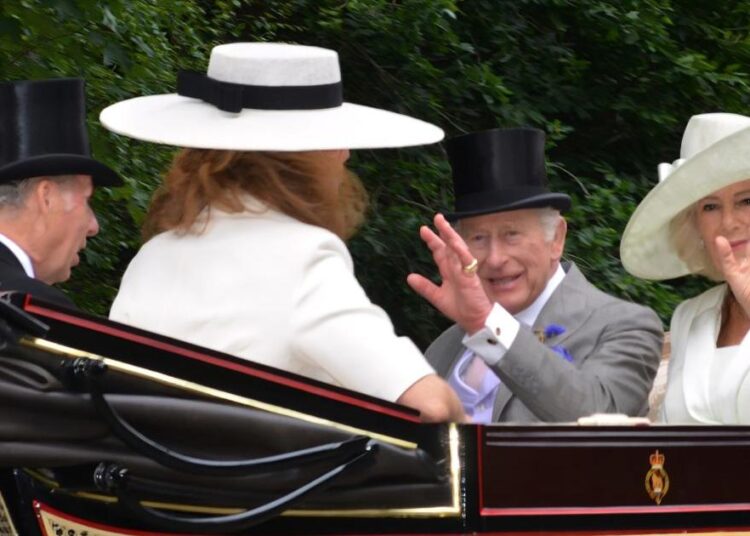 Royal Ascot: el rey Carlos y la reina Camila en el día de las damas