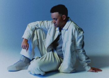 Tauren Wells se asocia con la línea directa nacional contra la violencia doméstica para el último vídeo musical