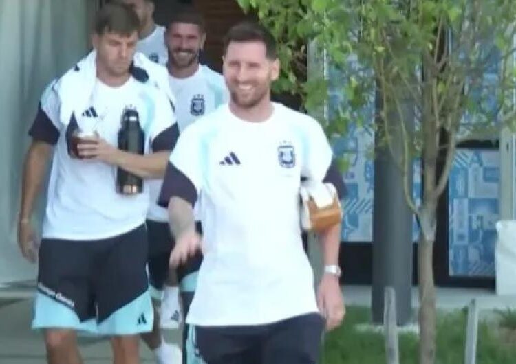 Tormenta mates y fuacutetbol- asiacute fue el primer diacutea de la Seleccioacuten en Kansas