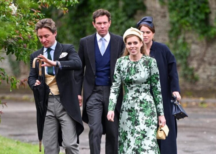¡Kate Middleton y el príncipe William se unen al rey Carlos y más miembros de la familia real en la boda de Peter Phillips y Harriet Sperling! - Solo Jared - Noticias y chismes de celebridades