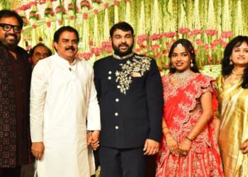 Fotos: Celebridades en la boda de la hija de Meher Ramesh