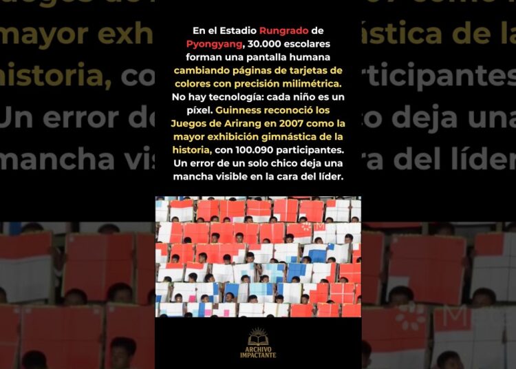 30.000 niños forman la pantalla más grande del mundo — sin un solo LED 🎴 #Historia