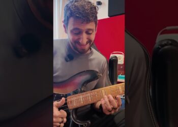 Estudiando técnicas del bajo: POP #bass #articulación #musica #shorts #estudiar