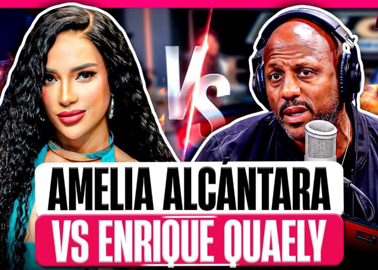 AMELIA ALCÁNTARA LE DA PARA ENRIQUE QUAELY DEL MAÑANERO Y LO PONE EN PUESTO / ENRIQUE LE RESPONDE