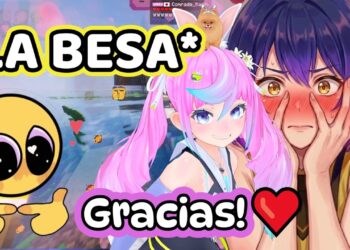 Misuki es Besada Por Japonesa Mientras 2 Japonesas la Miran ❤️