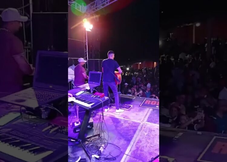 SHOW DE ROMEU KABARÉ DIA 11 DE JULHO DE 2026 EM SÃO BENTO DE BARRA DO MENDES BAHIA
