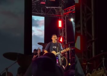 O dia em que cantamos nossa canção (Vai ficar tudo bem) no show Rio Largo para Cristo