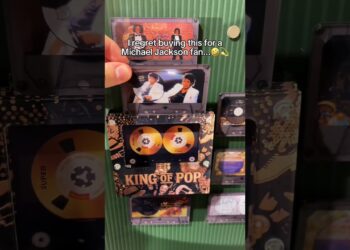 Tag someone who would love it!🫣💫 #cassette #retro #michaeljackson #nostalgia #music