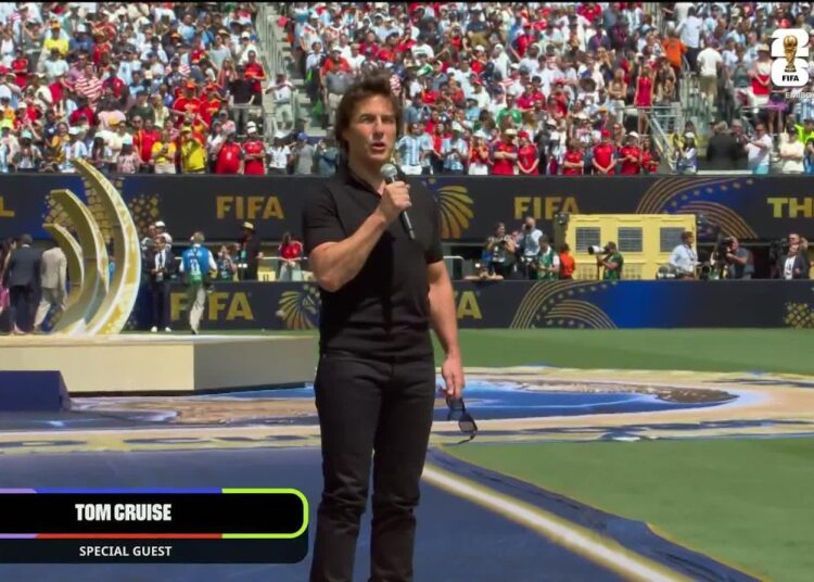 ¡Tom Cruise presenta el trofeo! Así apareció la Copa Mundial de la FIFA 2026