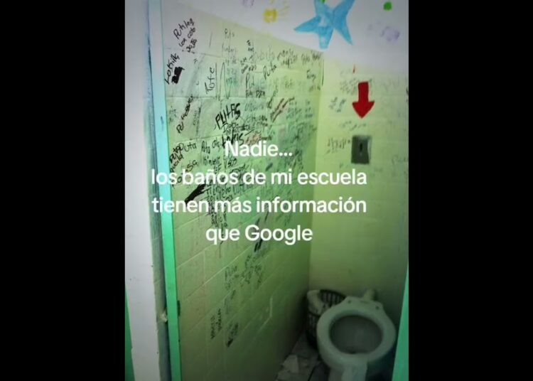 de donde sacas tantos chismes?? #humor #parati #shorts #fyp #viral