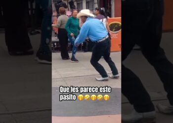 #musica #baile #humor #humor #huapangosperros #huapangosperros #chaparro #memes