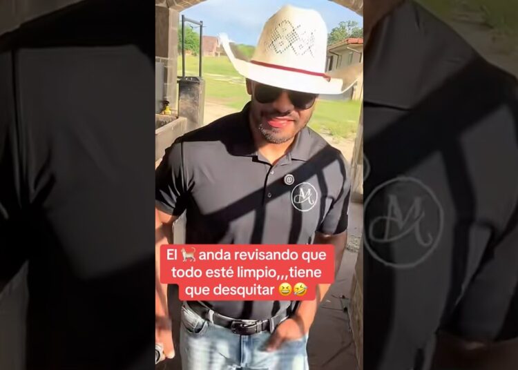 El Arturo anda revisando que todo esté limpio tiene que desquitar #mayraalejandra #chisme #chismes