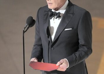 Harrison Ford