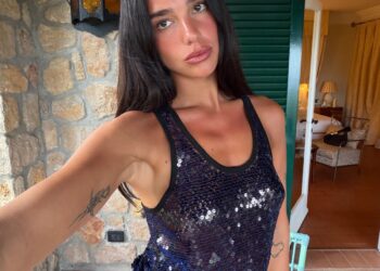 Así es como Dua Lipa se suma contra Ivanka Trump y su complejo turístico en Albania