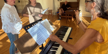 Cantantes locales se enfrentan al canon de Broadway | Entretenimiento