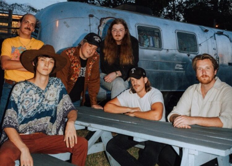 Chasen Wayne anuncia nuevo álbum “The Diamond Saloon”