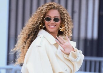 Diseños exclusivos, complementos de lujo y joyas: los looks de Rihanna y Beyoncé en la final del Mundial