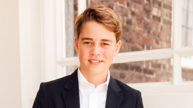El Palacio de Kensington celebra el cumpleaños número 13 del Príncipe George con una nueva foto