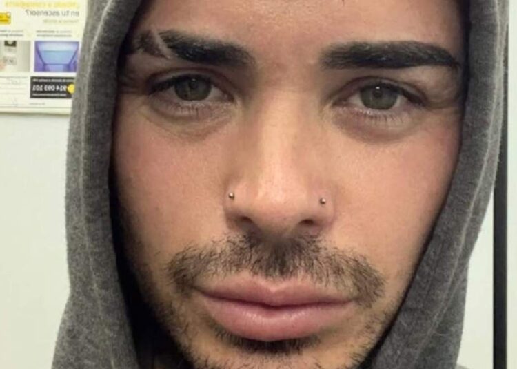 El cantante español Mario Jefferson confiesa con qué presentadora de TV3 "me enrollé" cuando se conocieron