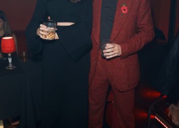 El hijo mayor de Lady Sarah Chatto y el nieto mayor de la fallecida princesa Margarita están comprometidos con Eleanor Ekserdjian