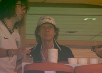 Mick Jagger había estado también en Noruega vs. Inglaterra.