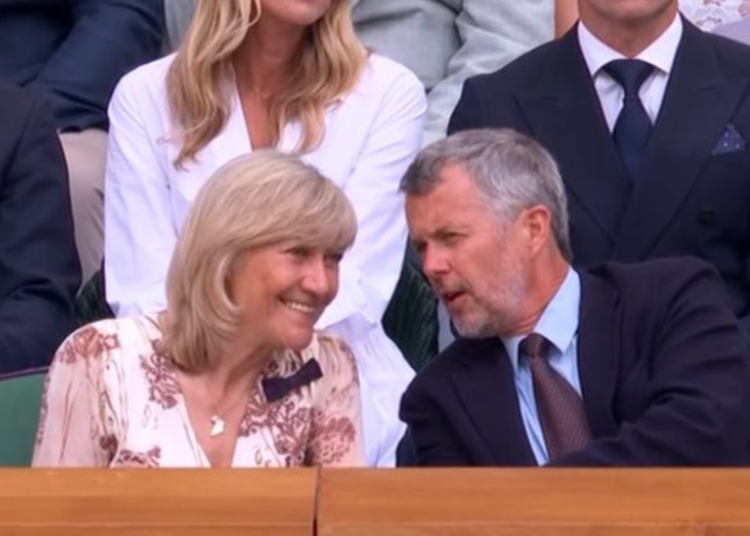 El rey Frederik mantiene un perfil bajo mientras las estrellas del deporte reciben una cálida bienvenida en Wimbledon