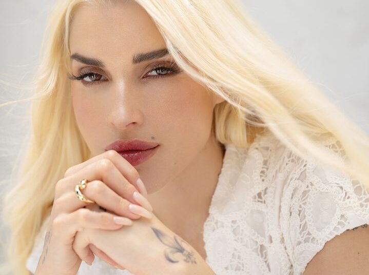 Elena Rose: The Soulful Voice of a Generation Shares Her Most Personal Dreams
