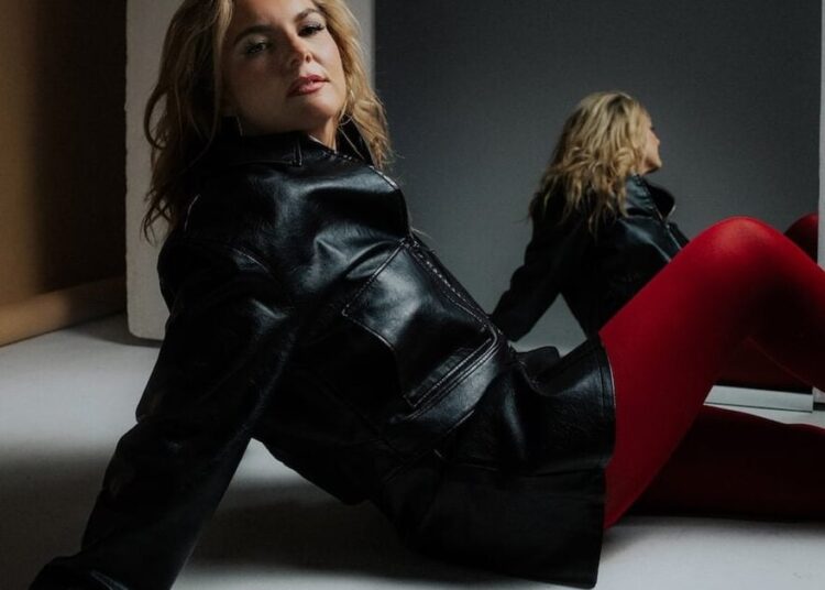 Eliza Hull lanza un nuevo sencillo catártico 'What You Made Me Do'