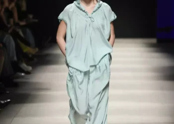 Anastasia Kostromitina, la modelo rusa que parece la "clon" de Erling Haaland