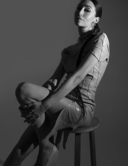 izah cantante entrevista