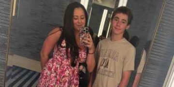 La mamá adolescente Jenelle Evans comparte una actualización detrás de escena sobre su hijo Jace