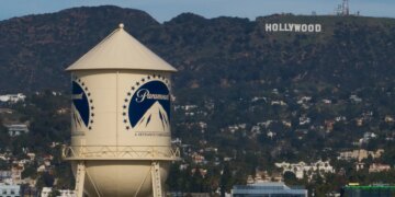 Judge Orders Paramount To Temporarily Pause Warner Bros Acquisition