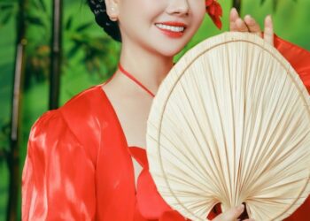 La capitana y cantante Luong Nguyet Anh revela detalles de su vida a los 36 años - Foto 1.