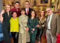 Conductores del programa Ventaneando en el set con Pati Chapoy