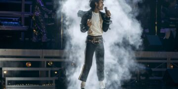 'Michael' se mantiene en la cima de la lista semanal de ventas de entretenimiento en el hogar en el Reino Unido hasta el 1 de julio