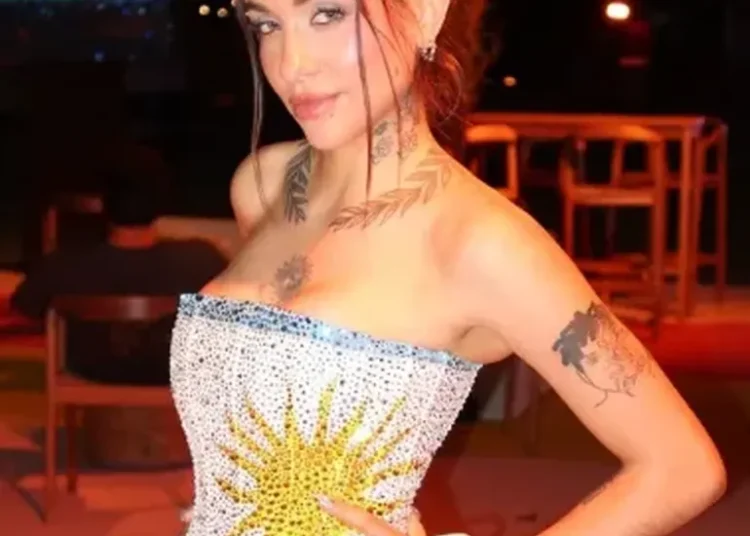 Mundial 2026 | María Becerra y otras tres artistas suenan para cantar el himno en la final Argentina-España