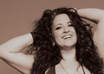 Nicole Zuraitis: "Mi trabajo consiste en decir la verdad a través de la música"