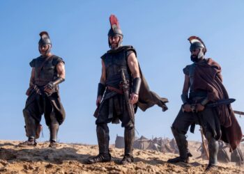 Jimmy Gonzales es Cefeo, Matt Damon es Odiseo y Himesh Patel es Euríloco en "La Odisea."