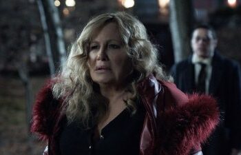 Jennifer Coolidge recuerda haber conocido al misterioso costar Pete Davidson en el set