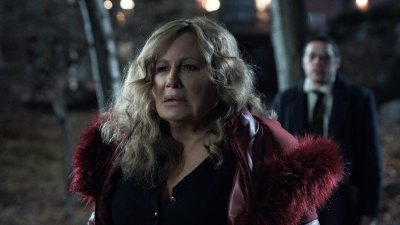 Jennifer Coolidge recuerda haber conocido al misterioso costar Pete Davidson en el set
