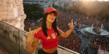 Qué cantantes actuarán en la celebración del Mundial en Madrid: Ana Mena, Aitana, Arde Bogota entre otros