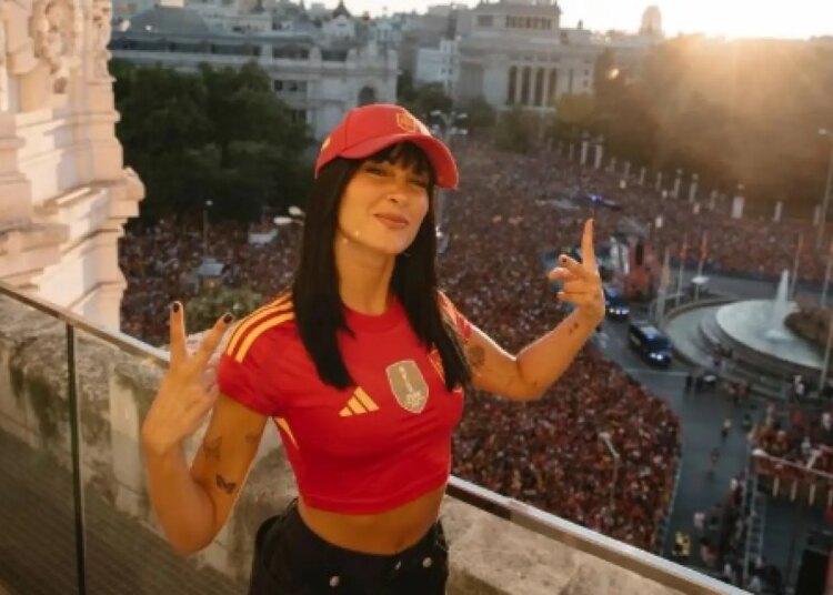 Qué cantantes actuarán en la celebración del Mundial en Madrid: Ana Mena, Aitana, Arde Bogota entre otros
