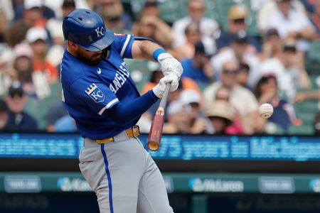 Resumen de la MLB: Salvador Pérez rompe el récord de jonrones de todos los tiempos de los Reales