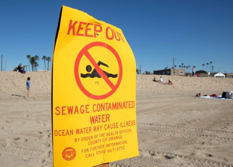 Stretch of coast in Laguna Beach closed after 2,000-gallon sewage spill