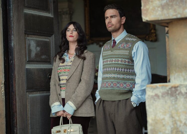 "un drama criminal gloriosamente británico" los caballeros revelan nuevo elenco y "mucho en juego" para la temporada 2